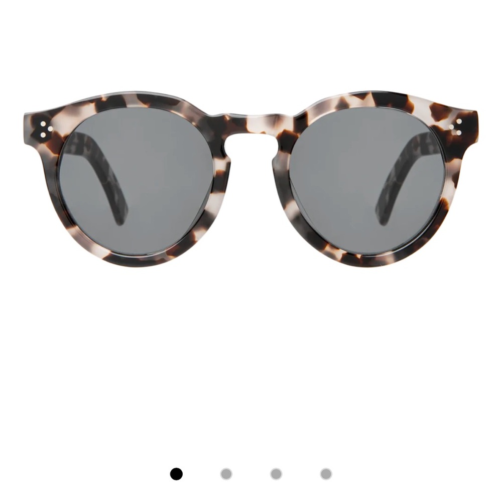 Leonard II Round Oversized Sunglasses with Tortoiseshell Pattern and Dark Lense